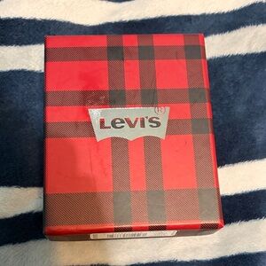 Levi’s wallet